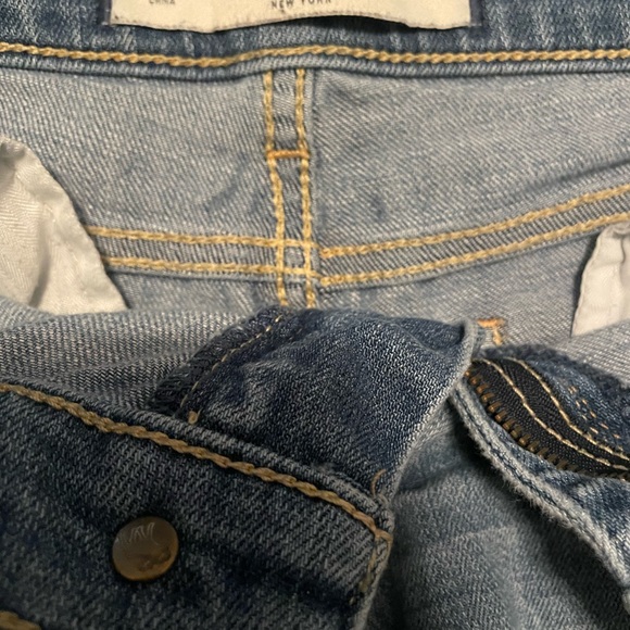 Abercrombie and fitch Jean shorts size 6 - Picture 3 of 3